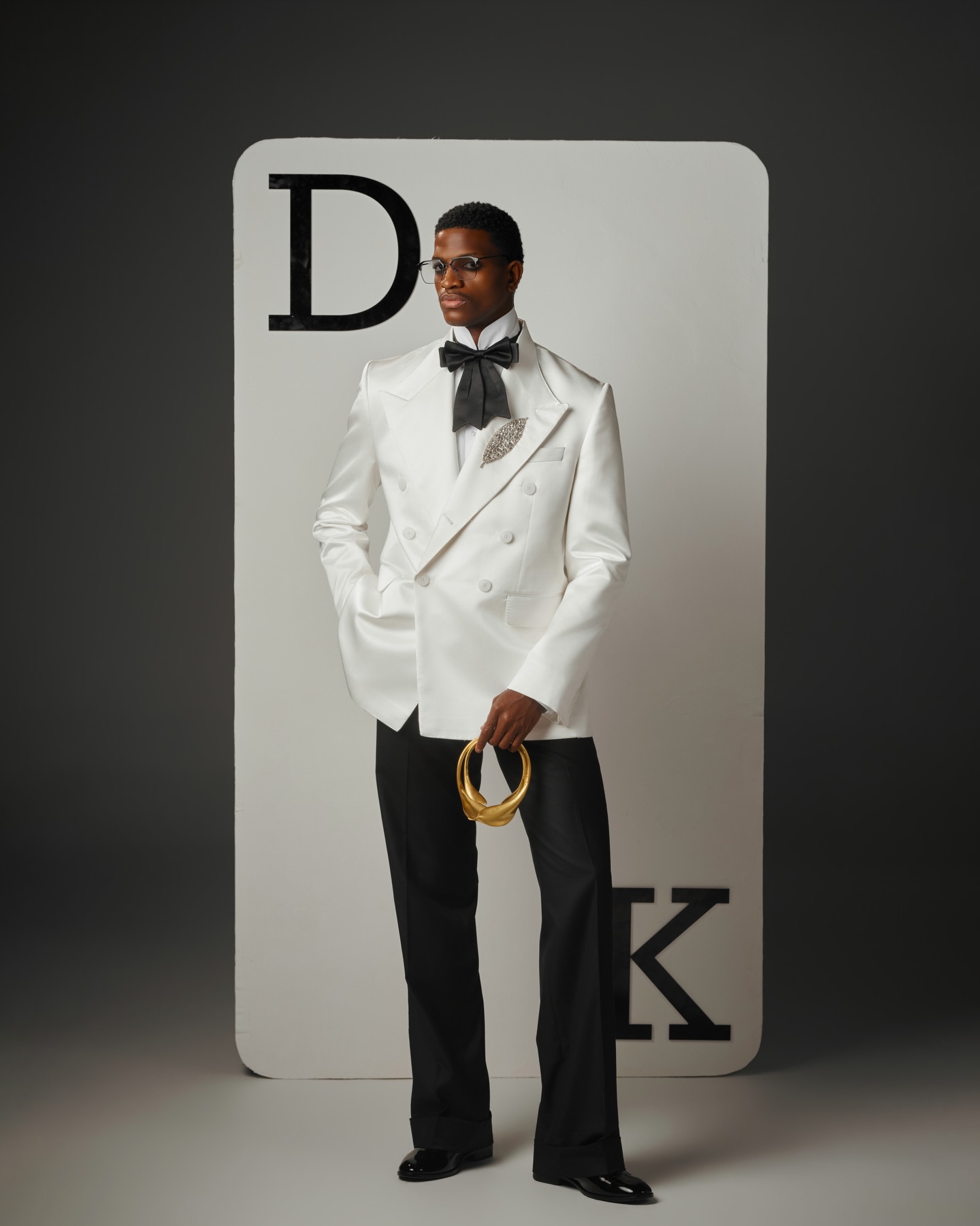 Men Formal Wear Black And White - Setelan Jas Pria Putih 2 Pcs
