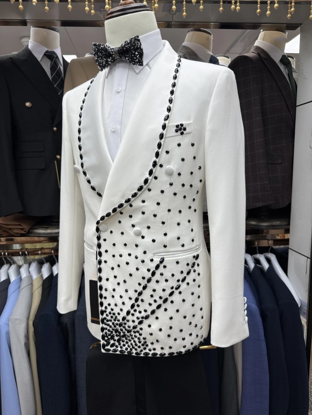 Men Formal Wear Black And White - Setelan Jas Pria Putih 2 Potong
