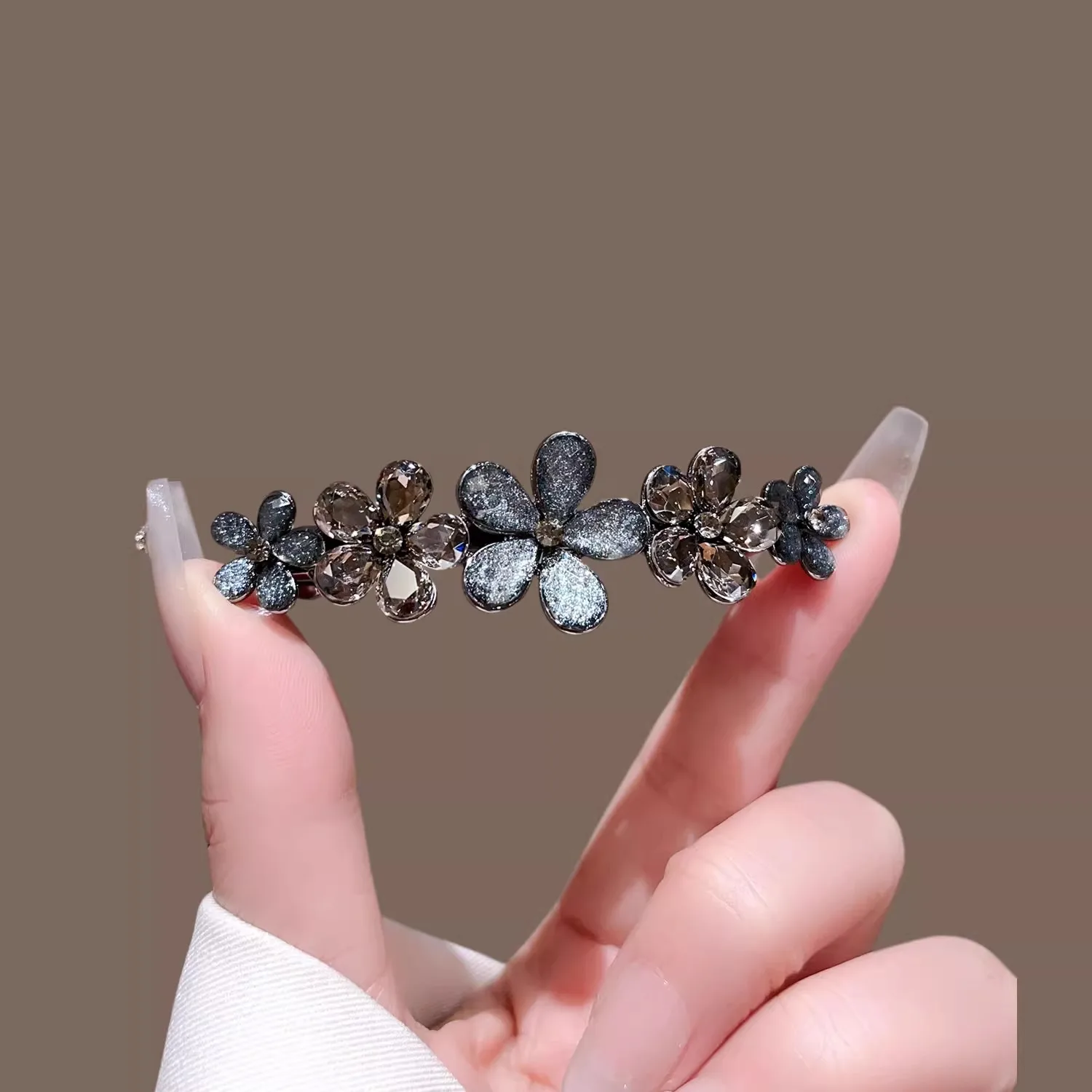 Tie Bar Clip - Jepit Rambut Bunga Kristal Elegan Klip