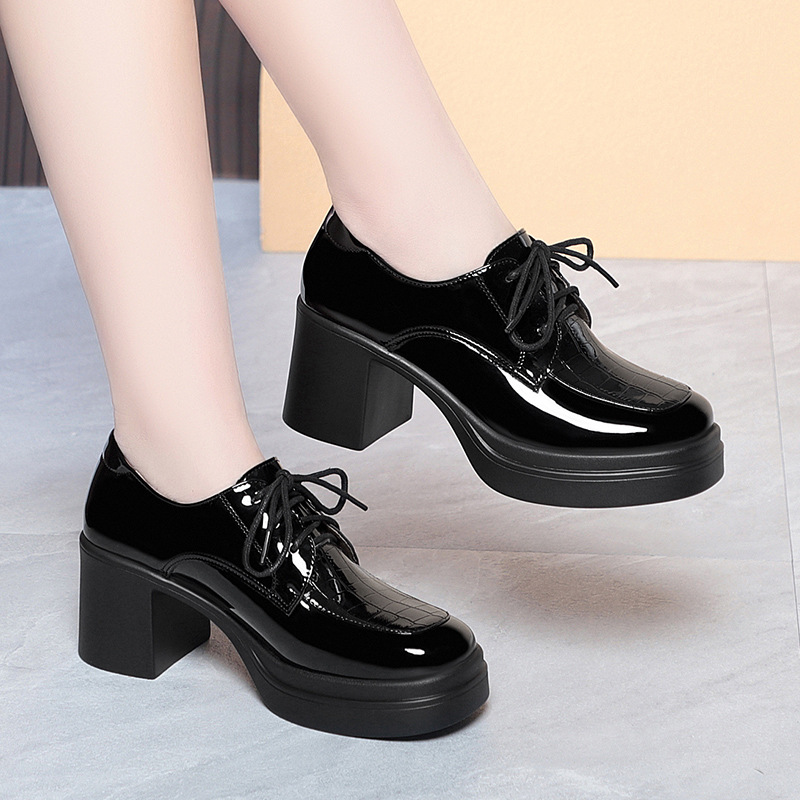 Sepatu Oxford Kulit Cerah 6.5c - Patent Leather Oxford ulasan dan harga