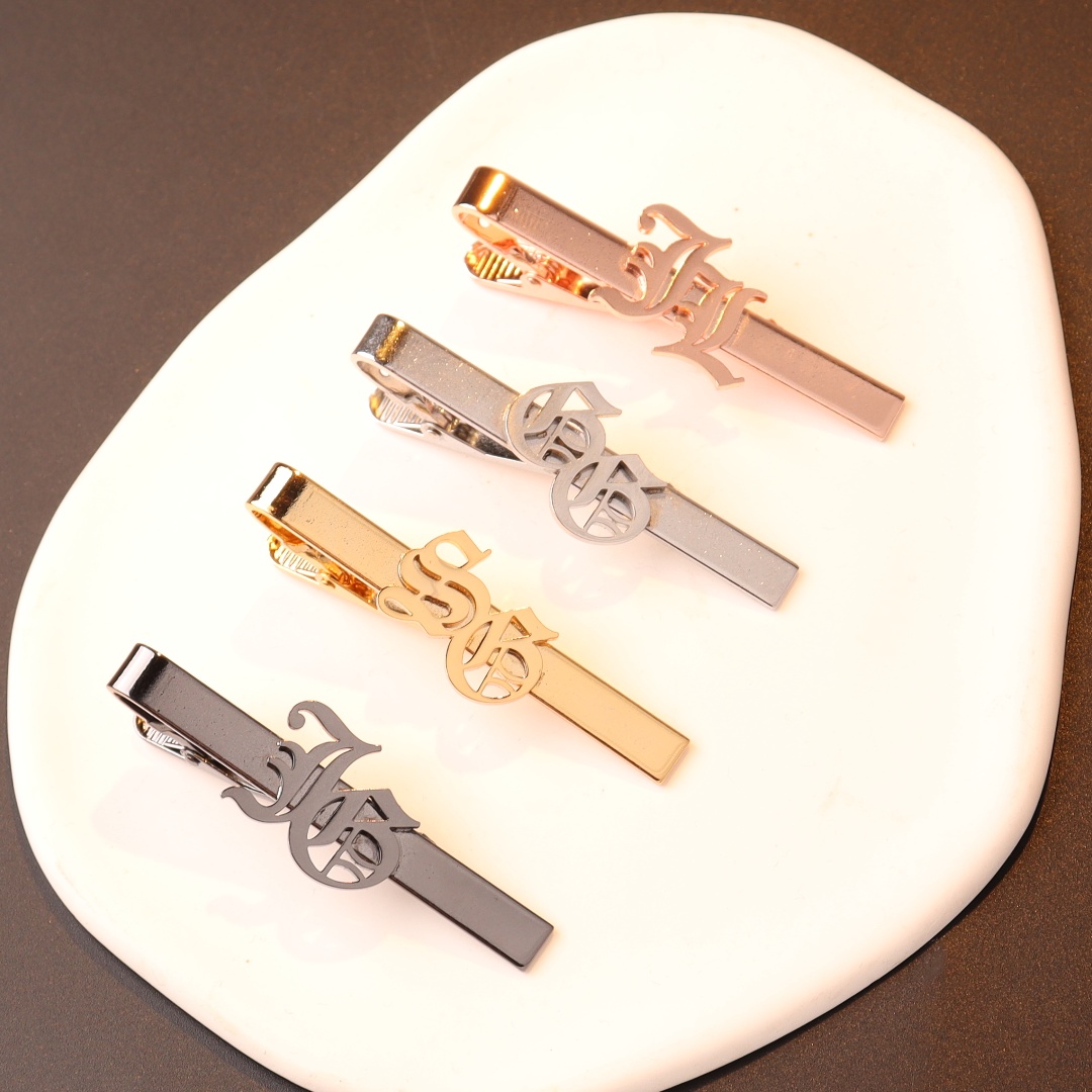 Klip dasi inisial nama kustom  - Tie Bar Clip ulasan dan harga