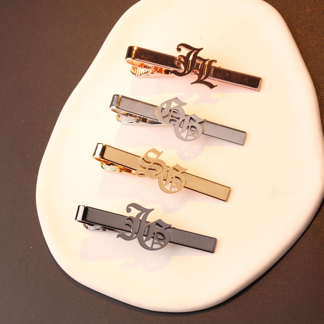 Klip dasi inisial nama kustom  - Tie Bar Clip ulasan dan harga