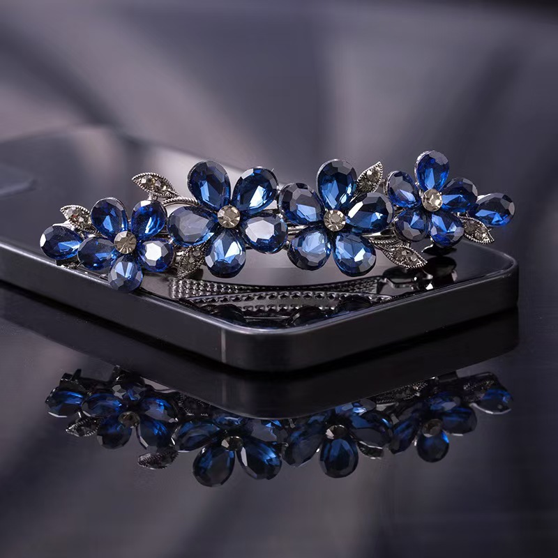 Jepit Rambut Bunga Kristal Ber - Tie Bar Clip ulasan dan harga